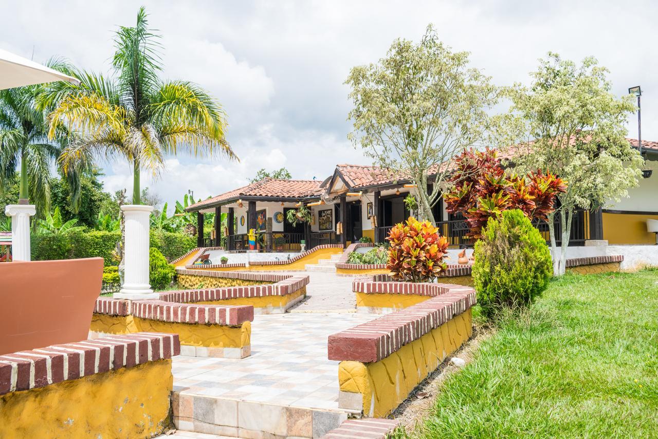 Finca Hotel La Quinta De Torrione Quimbaya Exterior photo